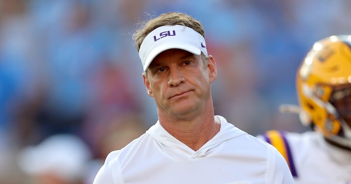 Ole Miss Fans Explode with Chants Against Lane Kiffin Amid Tense Return
